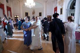 I say, Miss Bennett, check the breeches on that fellow!